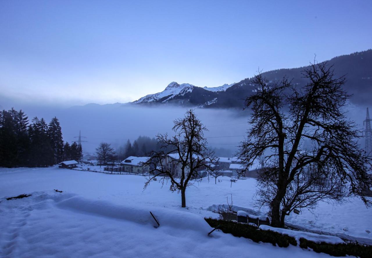 Apartmenthaus Matri By Pferd Auf Wolke Wald am Arlberg Luaran gambar