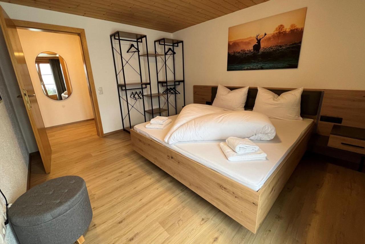Apartmenthaus Matri By Pferd Auf Wolke Wald am Arlberg Luaran gambar