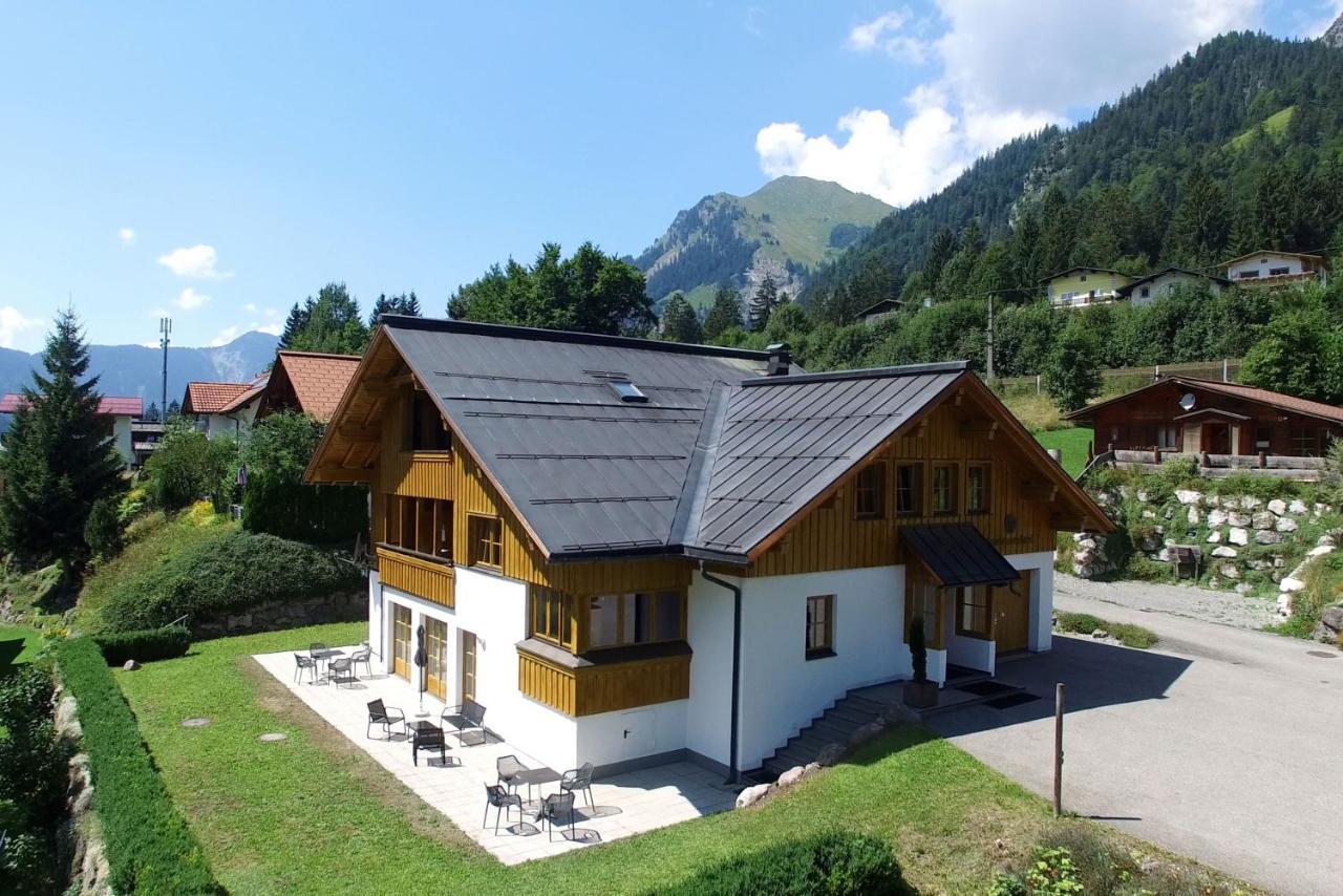 Apartmenthaus Matri By Pferd Auf Wolke Wald am Arlberg Luaran gambar