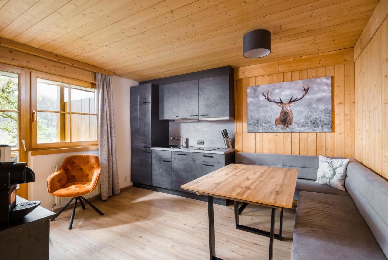 Apartmenthaus Matri By Pferd Auf Wolke Wald am Arlberg Luaran gambar