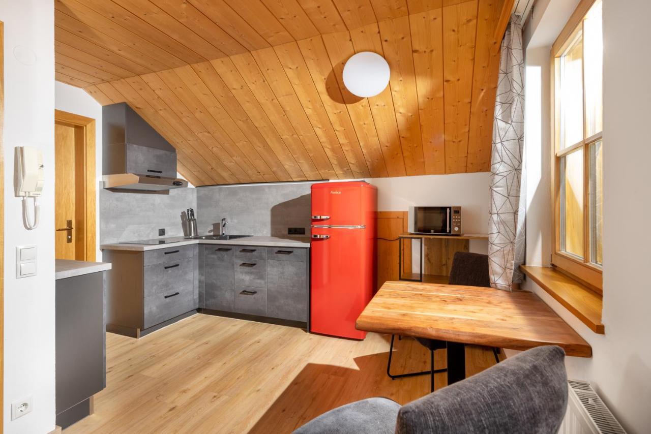 Apartmenthaus Matri By Pferd Auf Wolke Wald am Arlberg Luaran gambar
